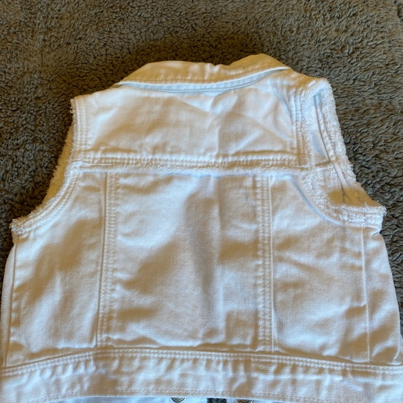 Baby gap White denim vest - Picture 4 of 4